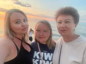 Семья,согретая любовью,всегда надежна и крепка